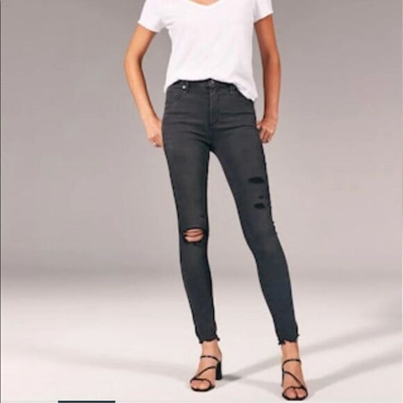 Abercrombie jeans - Picture 1 of 9